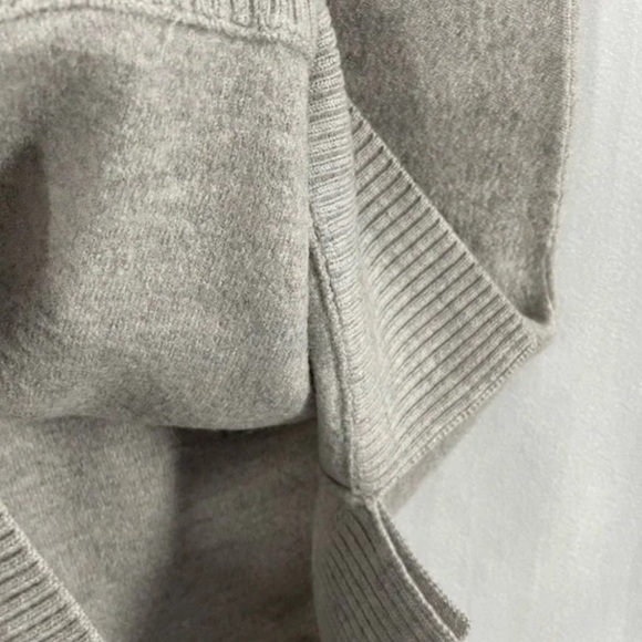 Club Monaco wool Nireen skirt sz medium - Picture 3 of 11